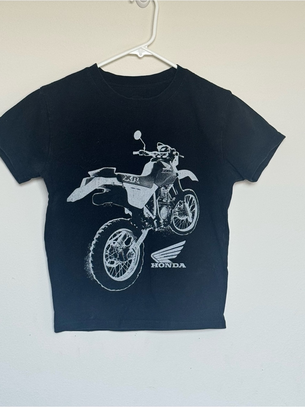 Juniors Honda Black Graphic Crop Tee Size Medium